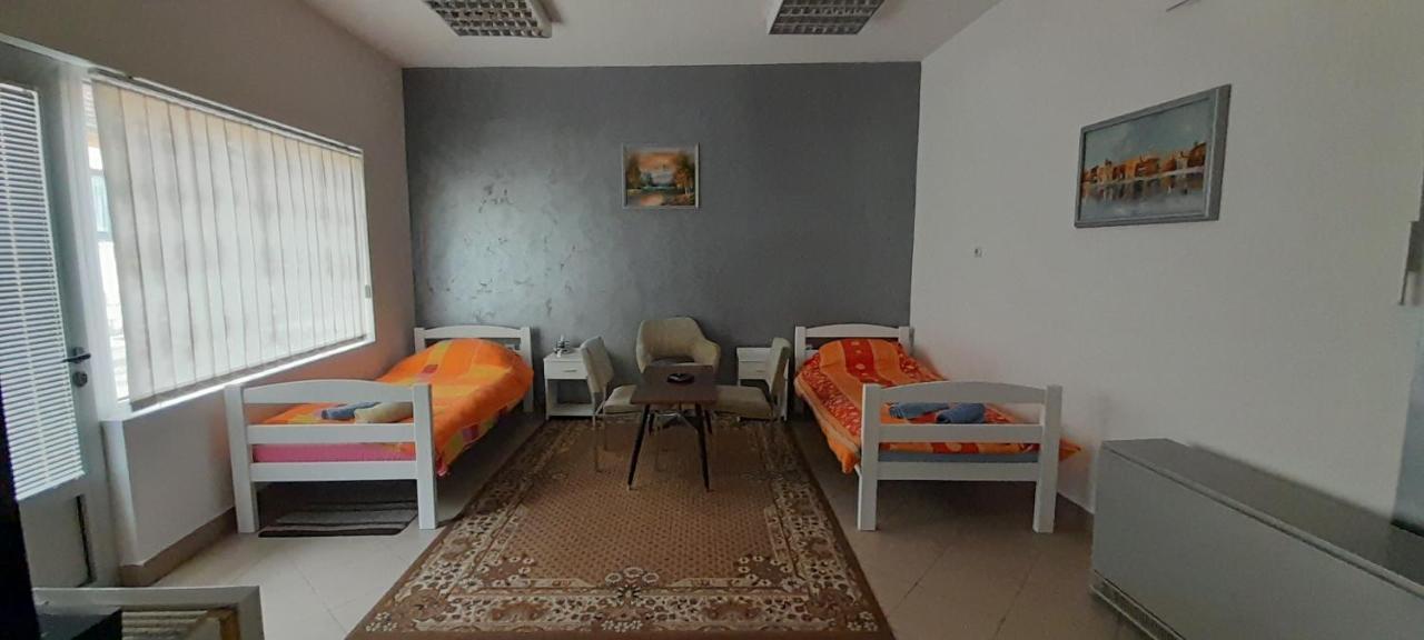 Privatan Smestaj Knjazevac Buitenkant foto