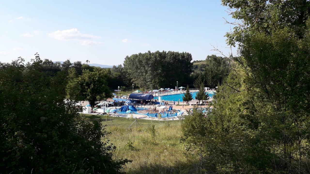 Privatan Smestaj Knjazevac Buitenkant foto